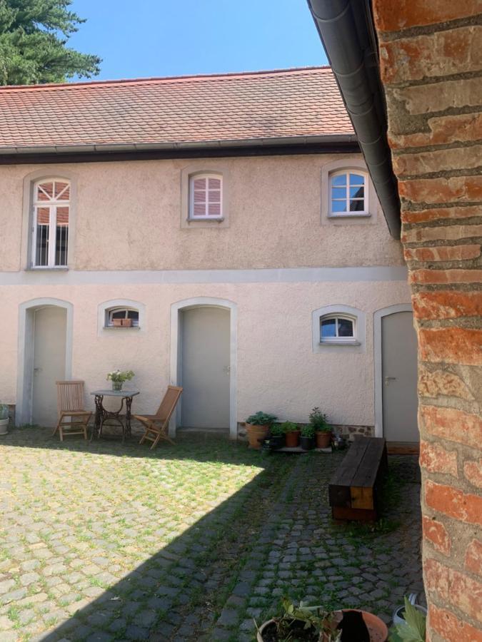 Studio Auf Denkmalgeschuetztem Dreiseithof In Hoefgen Bei Grimma Hofgen  Exterior photo